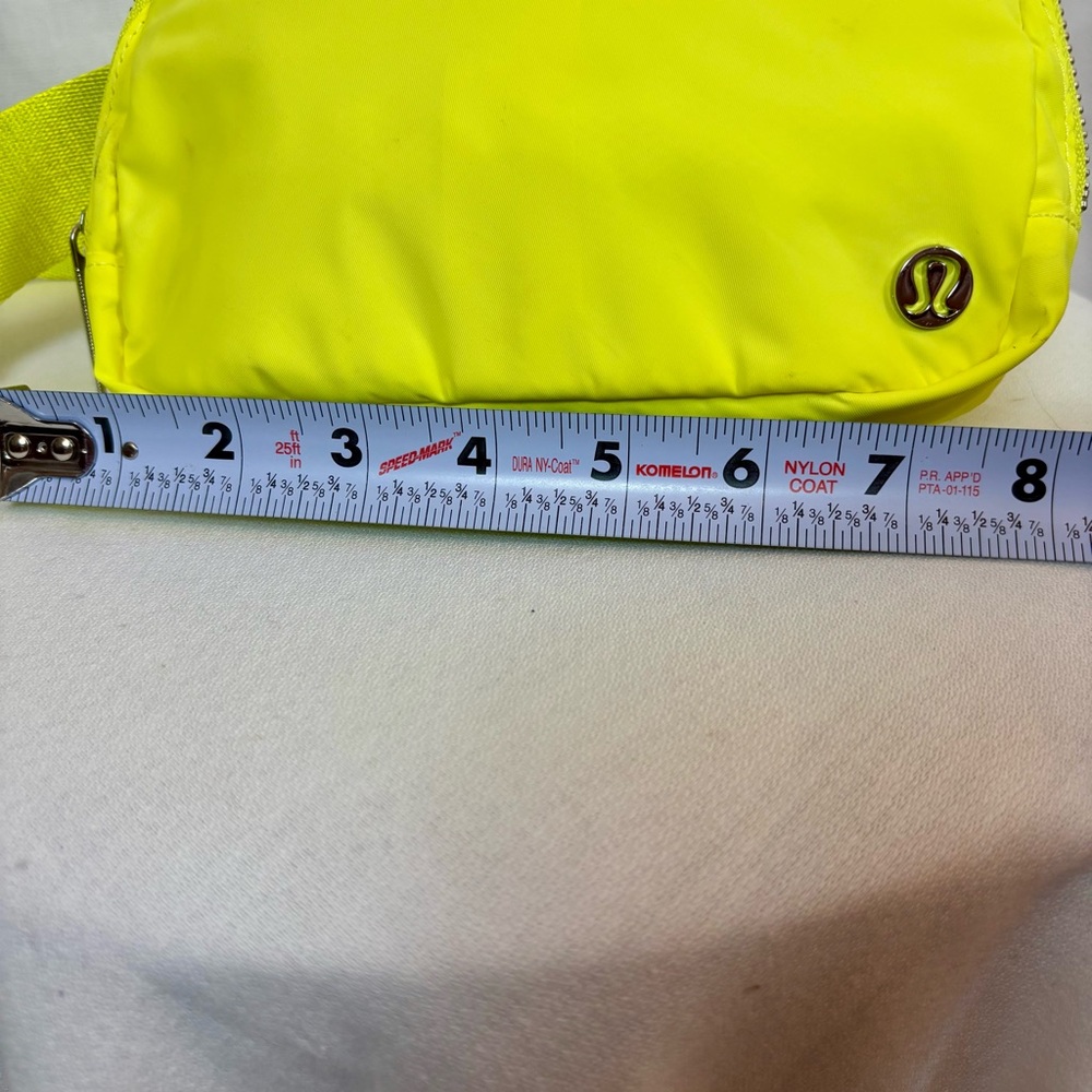 Lululemon Bright Neon Yellow Belt Bag - Picture 8 of 10